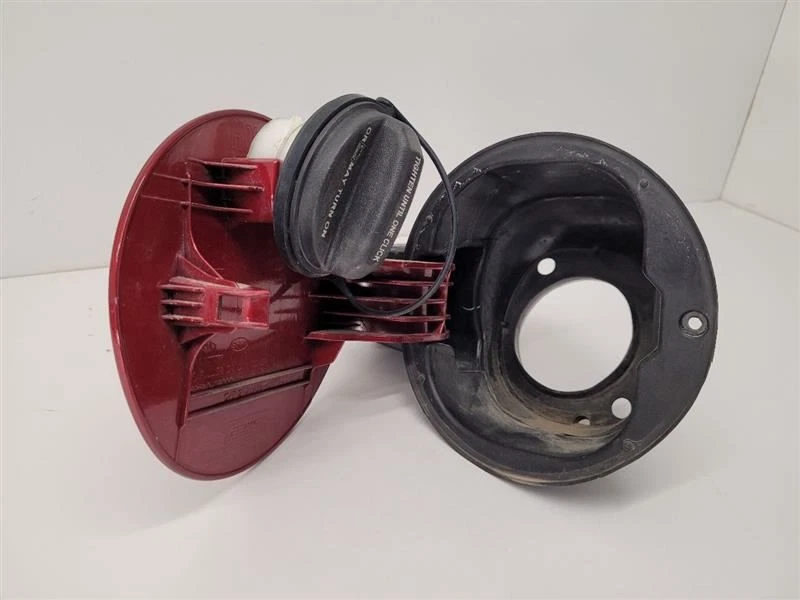 KIA SORENTO 2011 2012 2013 2014 2015 Fuel Filler Door Red 695102P000 11-15 - Image 3 of 4