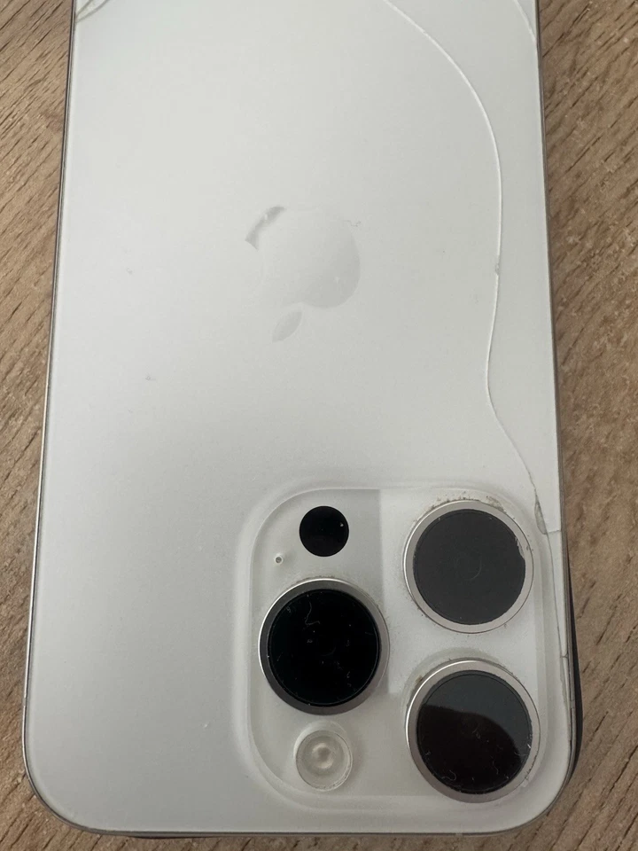 Apple iPhone 15 Pro · 128GB, Foto 4 von 5
