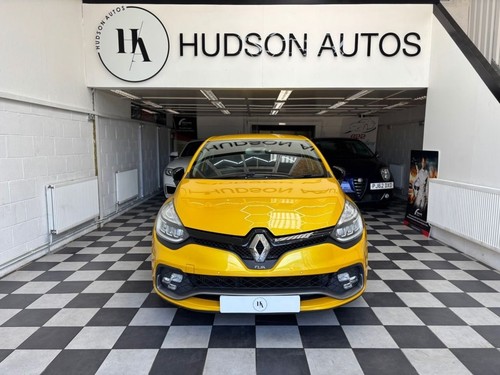 2018 Renault Clio 1.6 RS Trophy Nav Hatchback 5dr Petrol Euro 6 (s/s) (220 ps) H - Picture 8 of 24