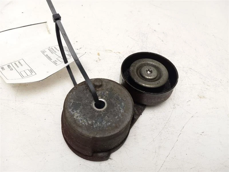 Chevrolet Malibu 2014 tensor de cinturón Foto 2 de 4