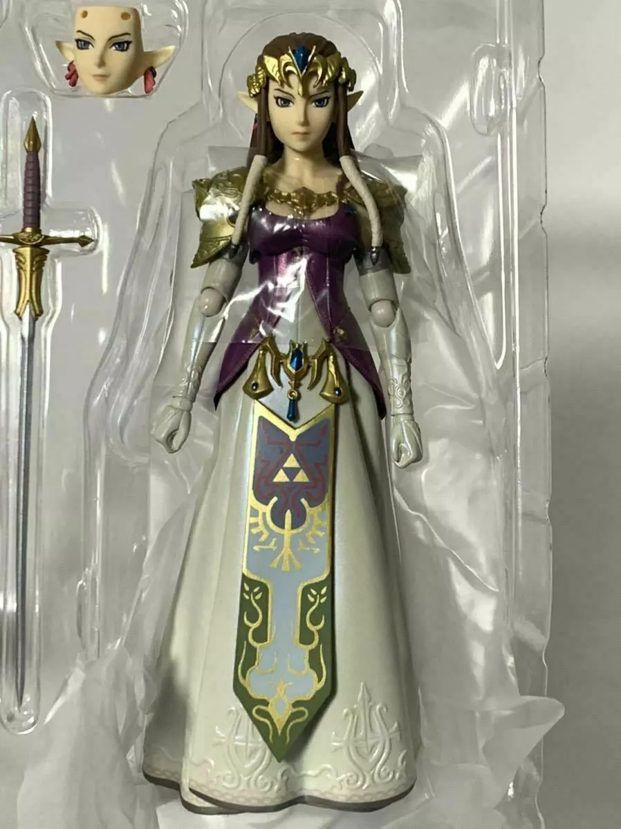  Good Smile The Legend of Zelda Twilight Princess Link Figma  Action Figure : Toys & Games