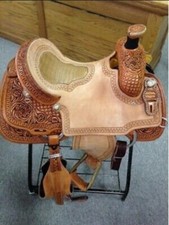 Hand-carved Premium Luxury Western Barrel Racing Saddle with matching tack set,