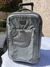 Eagle Creek Ec Adventure 20380 2 Wheel Rolling Carry On Bag Storm Gray Suitcase