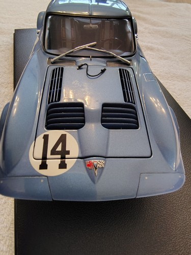 RARE Exoto 'Racing Legends' 1/18 Corvette Grand Sport #14 - Don Yenko No Box - Picture 8 of 22