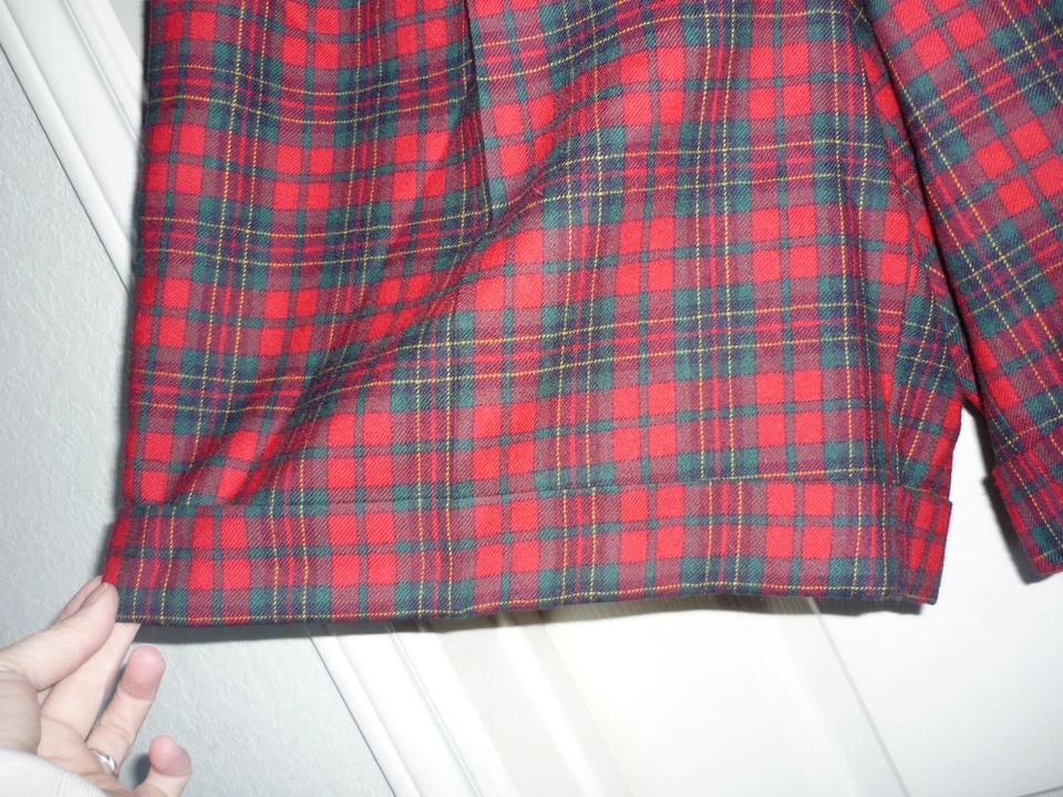 Pantalones Cortos Largos de Lana Tartán a Cuadros Rojo Talbots, Vacaciones de Navidad, Bolsillos, Talla 12P Foto 3 de 4
