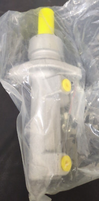 brake master cylinder ultra-8