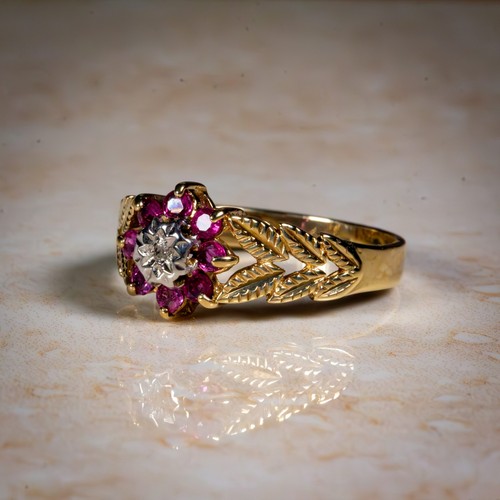 Vintage 9Ct Yellow Gold Ruby & Diamond Cluster Ring (Size O 1/2) 9.5mm Diameter - Picture 2 of 6