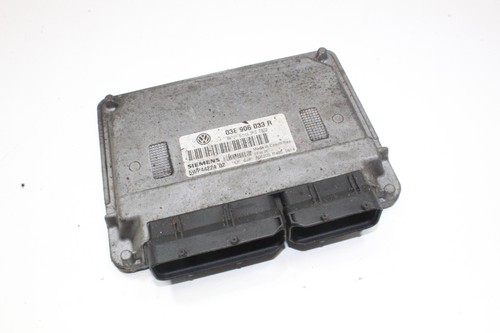 VOLKSWAGEN POLO Motorsteuergerät ECU 03E906033R 2014 21840841