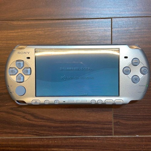 Sony PSP-3000 Mystic Silver - Picture 10 of 20