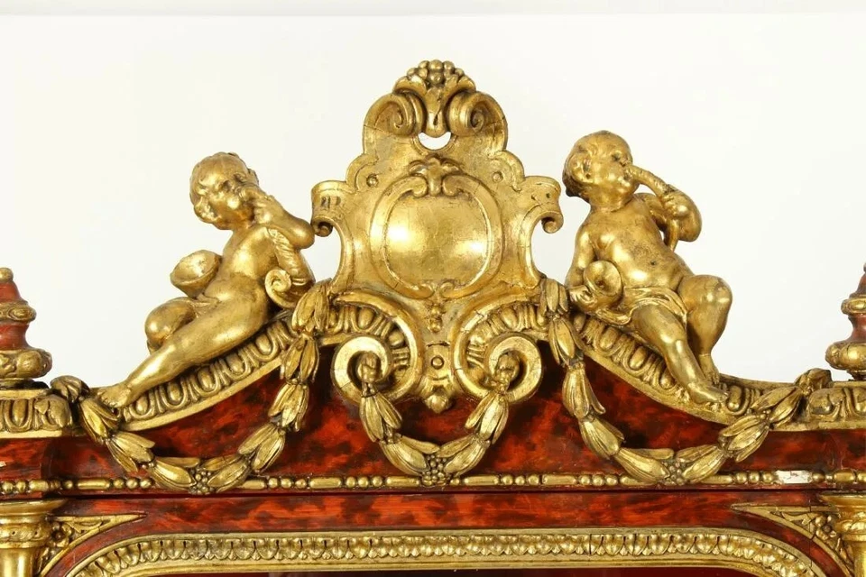 Vitrina estilo Luis XIV, siglo XIX. Foto 2 de 4