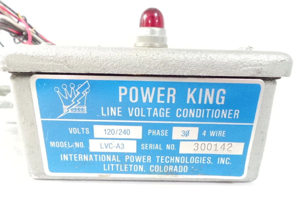 Vintage Power King Line Voltage Conditioner Model LVC-A3 120/240 Volt 4-Wire - Image 2 of 2
