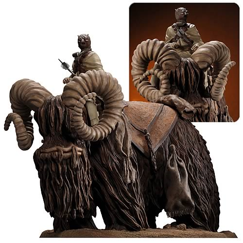 GENTLE GIANT STAR WARS A NEW HOPE TUSKEN RAIDER ON BANTHA