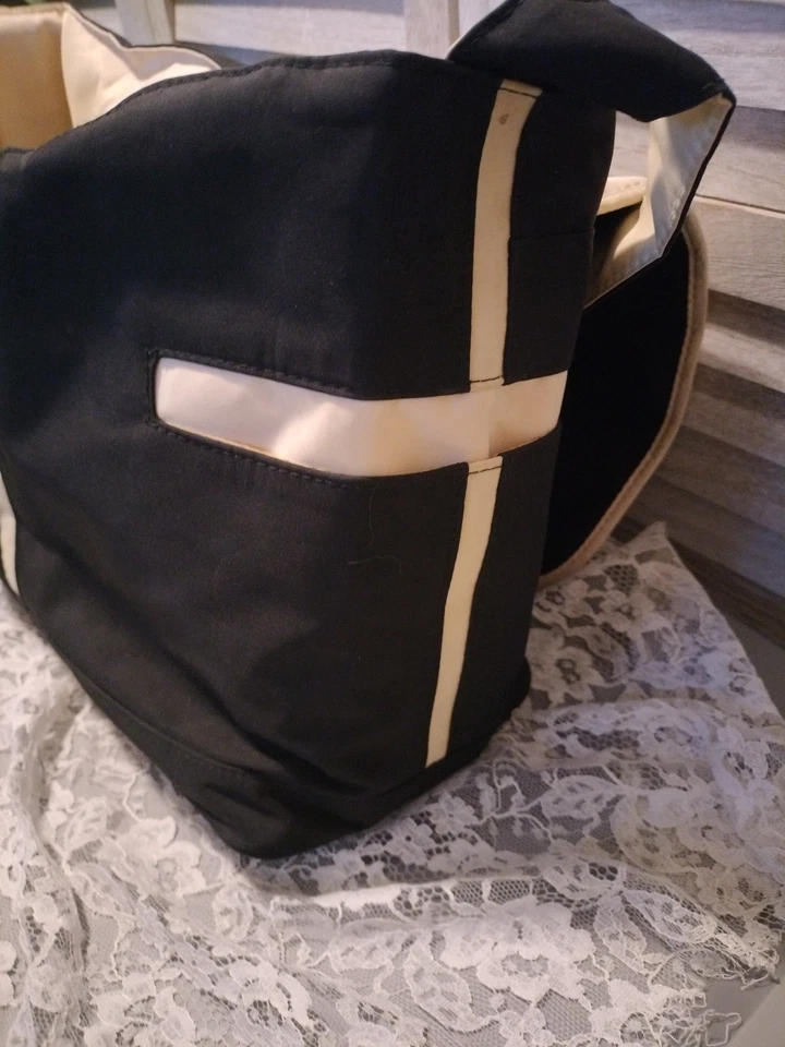 Medela Metro Breast Pump Bag - Black and Yellow Insulated Padded Bag - Image 4 of 4