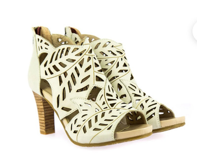 Laura Vita Albane Womens Luxury Heeled Sandals in Amber