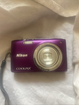MINT】Nikon COOLPIX S3300 16.0 MP Digital Camera - Purple Japan