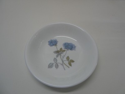 WEDGWOOD ICE ROSE Flasche Untersetzer Schale / kleine Schale