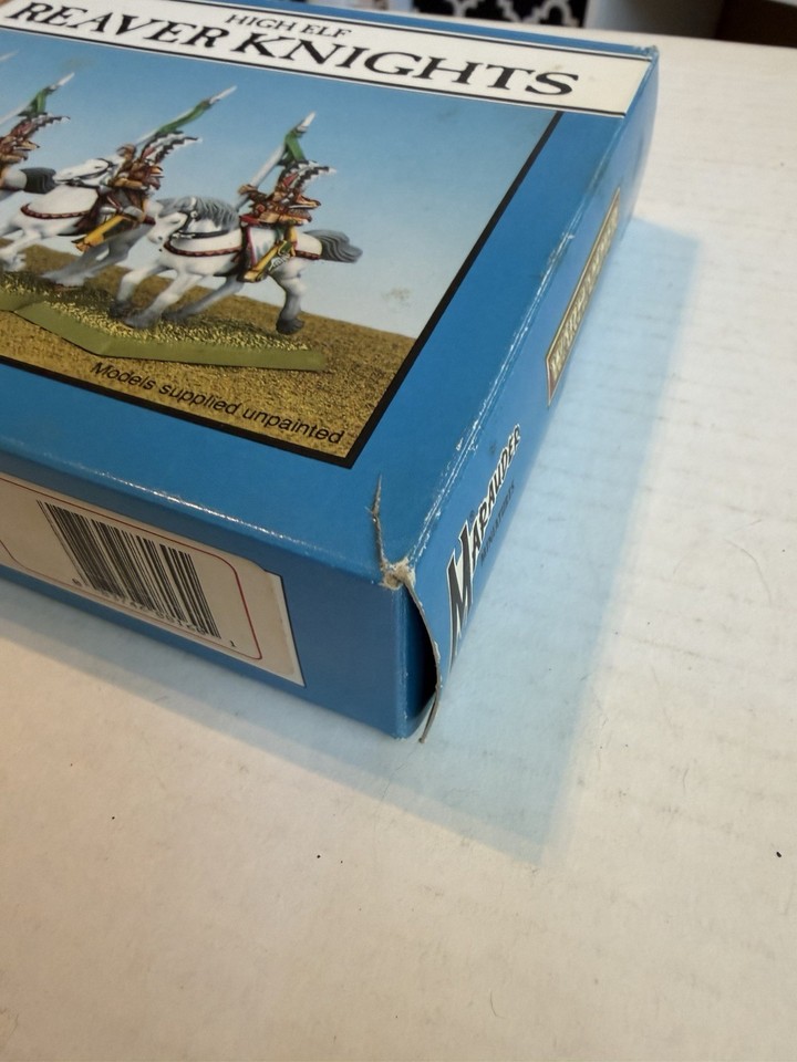 nain marauder mineur avec pioche agauche milieu1993 Warhammer Fantasy