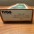 TYCO HO Burlington Northern 50ft Plug Door Box Car 339-E — photo 4
