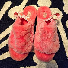 UGG Fluff Yeah Women s Pink Shearling Slip-On Slippers US 11 EU 42