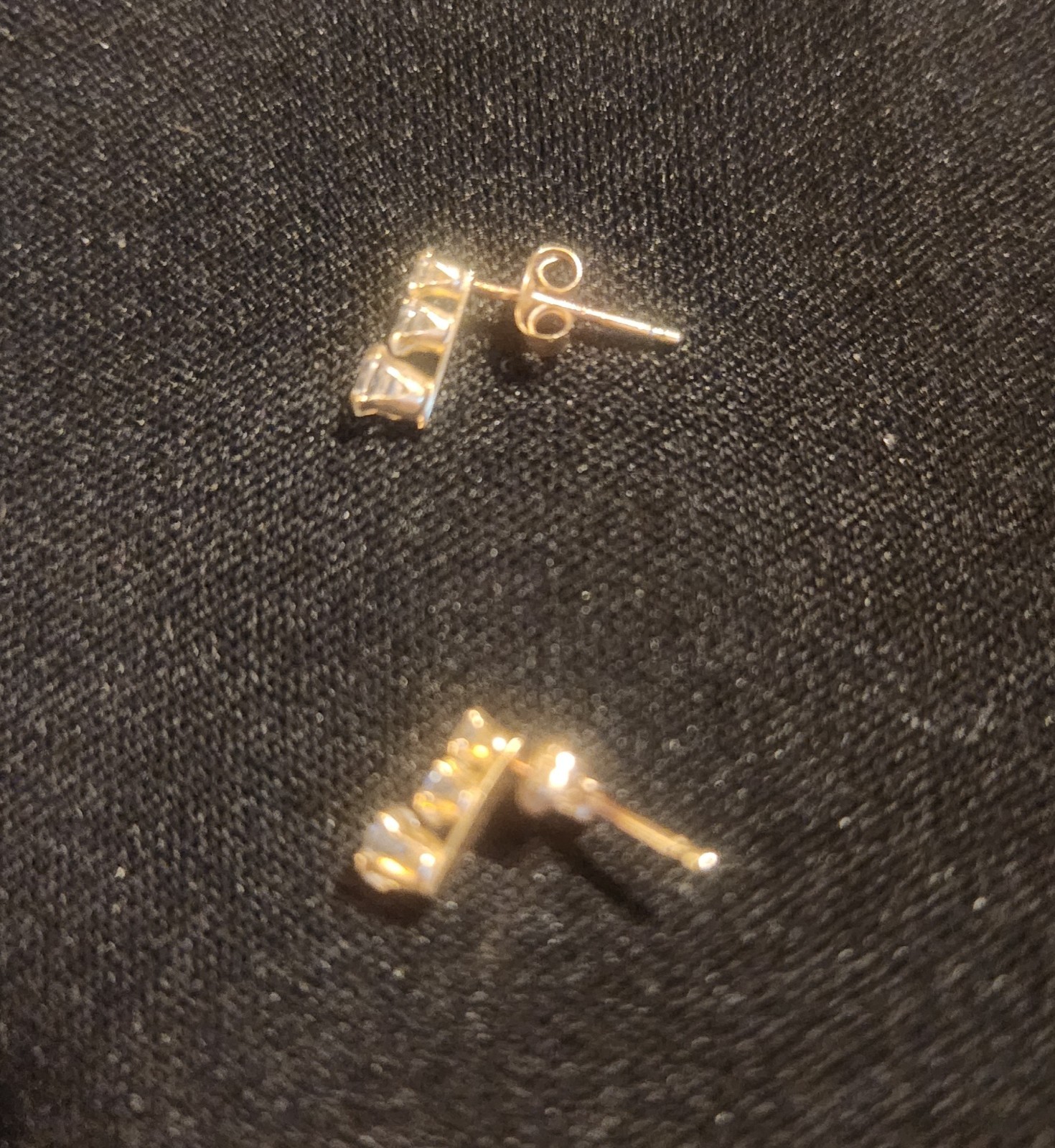 14k Solid Yellow Gold Stud Post Earrings With 3 G… - image 3