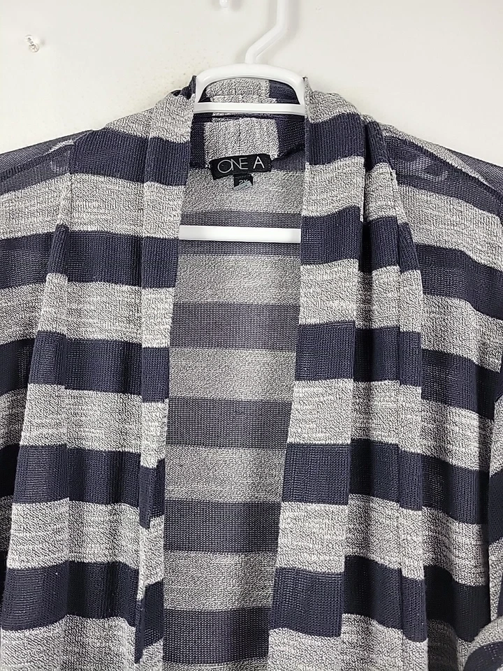 ONE A Navy Blue Gray Striped Roll Tab Sleeve Knit Cardigan Women's Plus 2X - Image 3 of 4