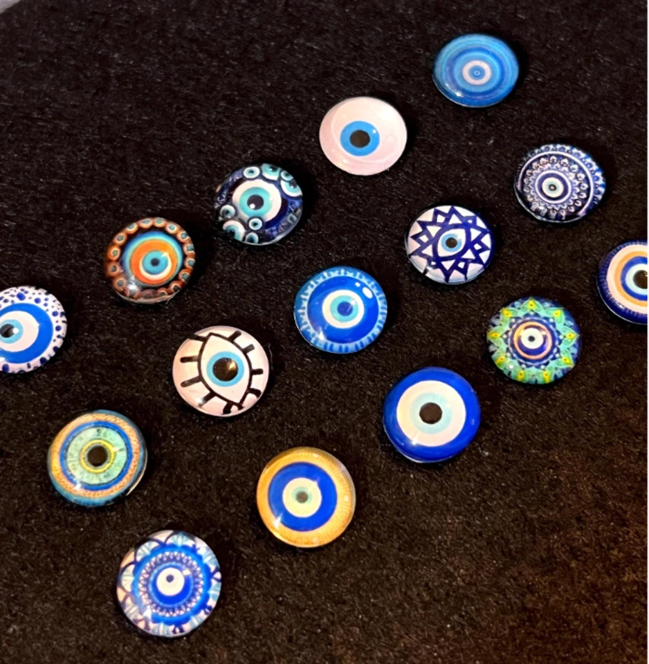 Prendedores para mal de ojo | Decoración de oficina con temática de protección decorativa, regalo para maestro Foto 4 de 4