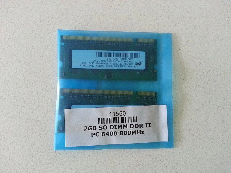 Micron 2x1GB 2Rx16 Memory RAM PC2-6400S-666 - Image 3 of 3