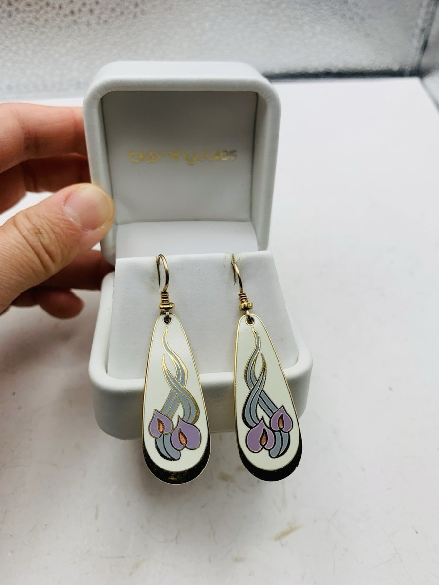 Vintage Laurel Burch Wild Anthurium Pastel Purple Lily White Enamel Earrings View 3