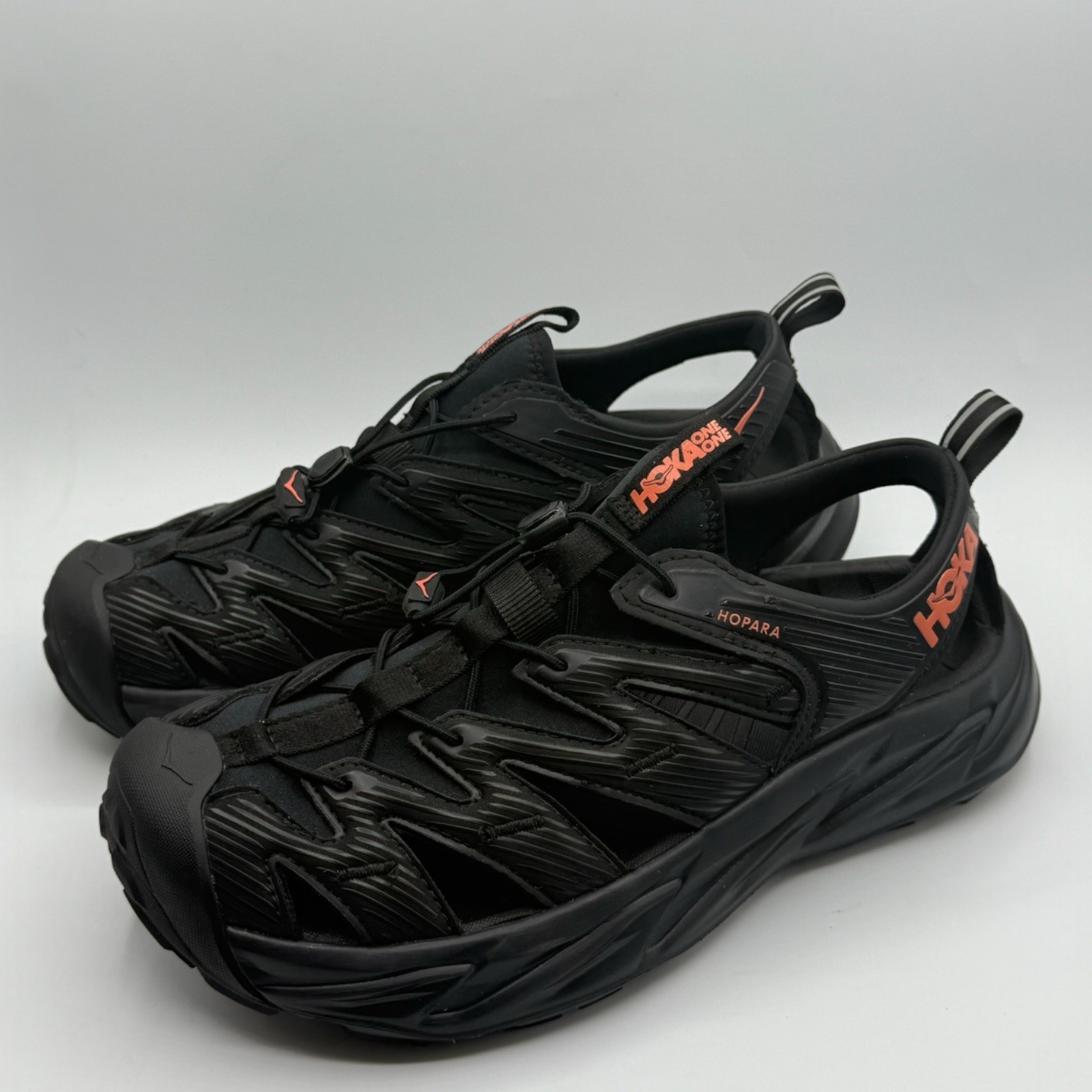 ЖЕНСКИЕ ПОХОДНЫЕ САНДАЛИИ HOKA ONE ONE HOPARA ЧЕРНОГО КОРАЛЛОВОГО ЦВЕТА FUSION РАЗМЕР 85 20690₽