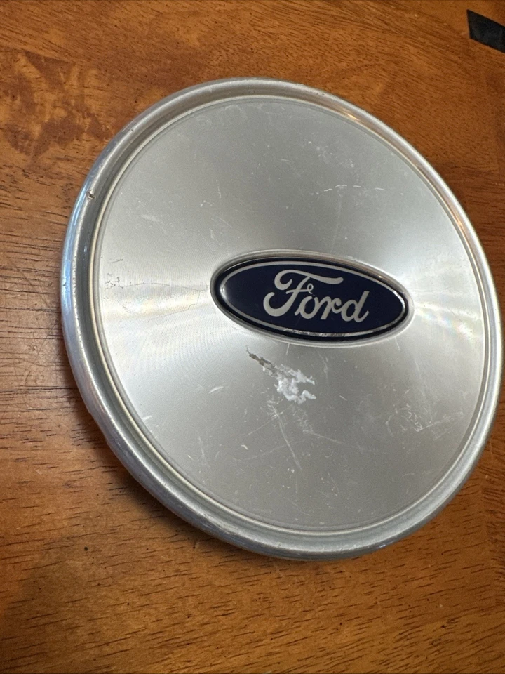 Центральный колпак 2003-2008 Ford Crown Victoria 16 дюймов 4W73-1A096-AA 3W73-1141-BA - Изображение 2 из 4