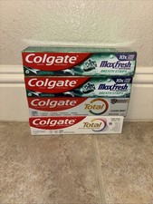 Colgate Total and MaxFresh Toothpaste Bundle Lot of 4 - NEW