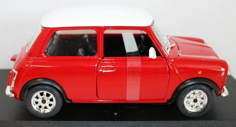 Burago escala 1/24 18-22011 - Mini Cooper estilo antiguo - rojo con techo blanco Foto 2 de 3