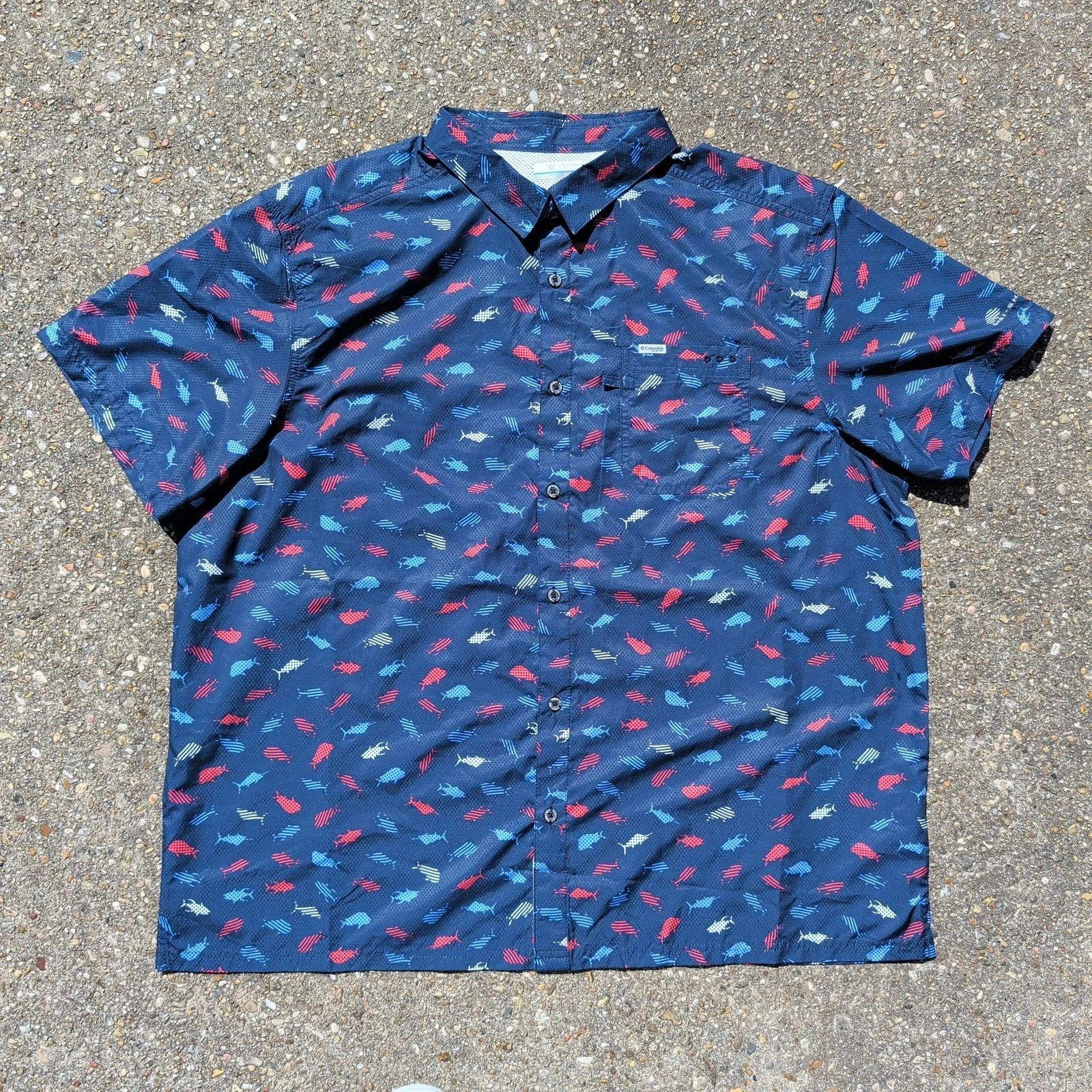 Columbia PFG Fishing Shirt Mens XXL Navy Blue Red Fish Print Short Sleeve Vent