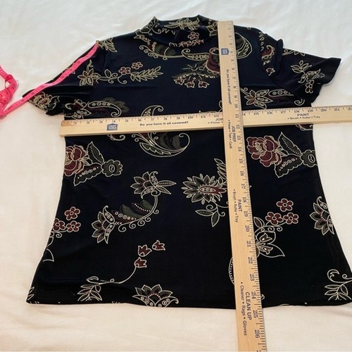 Kathy Ireland Essentials Black Red Ivory Floral Short Slv Mock Turtle Neck SZ L - Picture 8 of 8