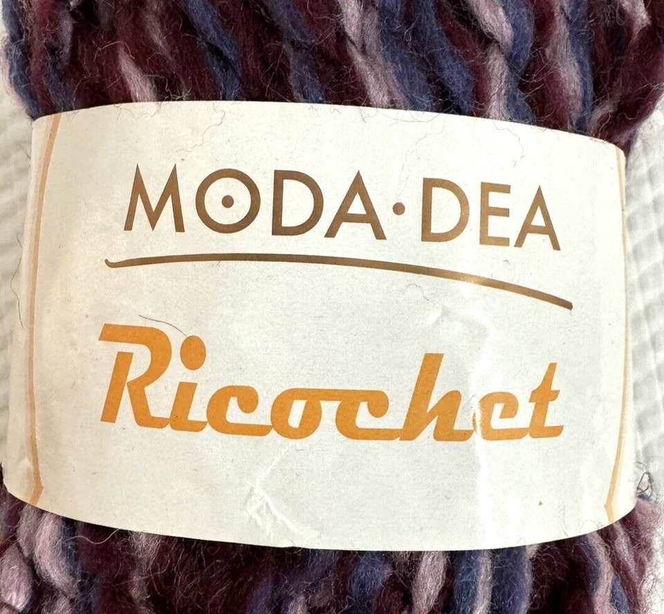 Moda Dea Yarn RICOCHET #2956 TWIST~Purple Plum Mauve Blend~ Acrylic Nylon~Chunky - Image 3 of 4