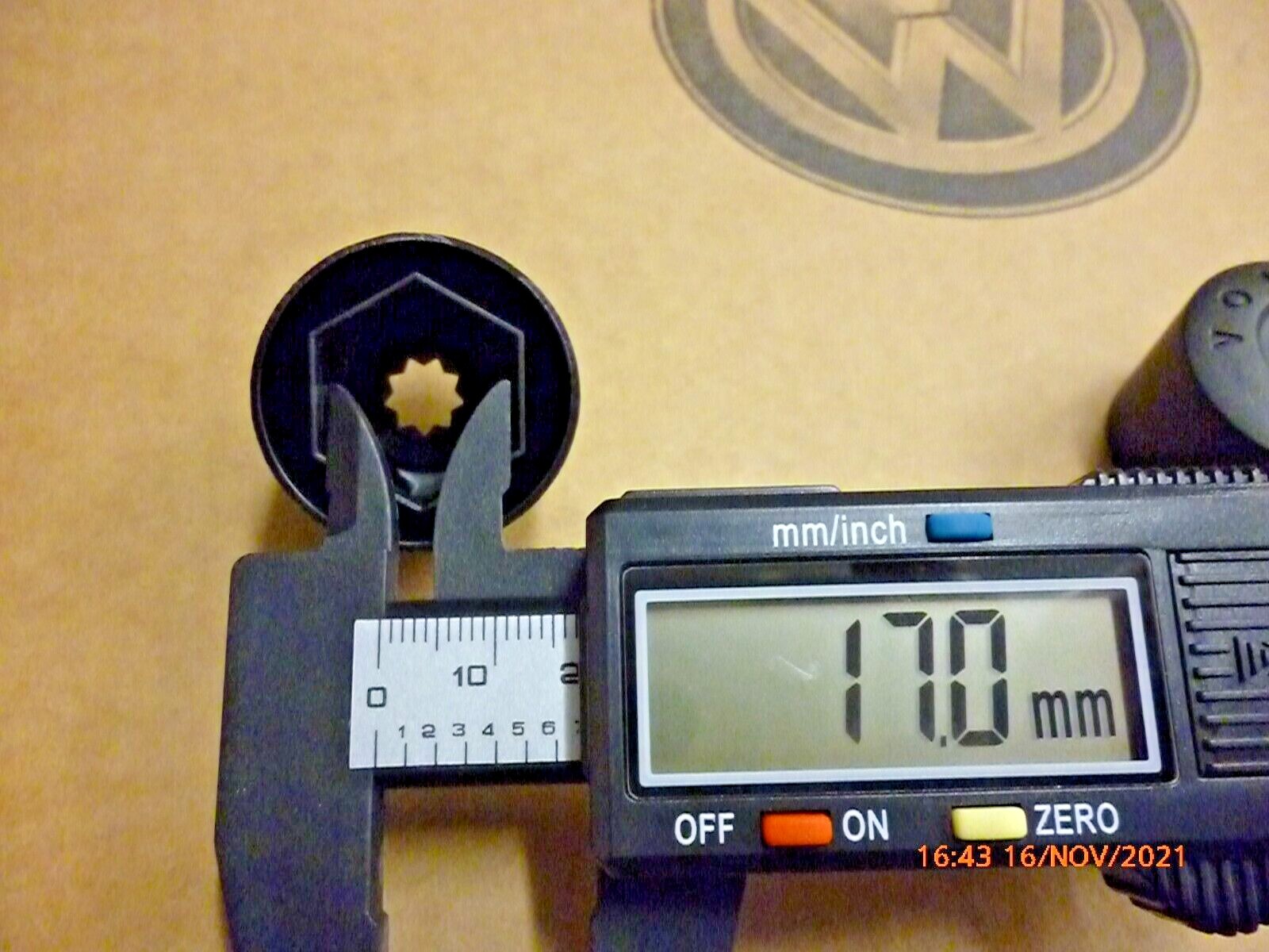 FULL SET GENUINE VW WHEEL NUT COVERS GOLF PASSAT SCIROCCO BORA BLACK