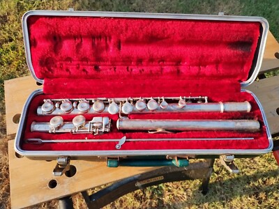 Cundy Bettoney Co. Cadet flute, USA