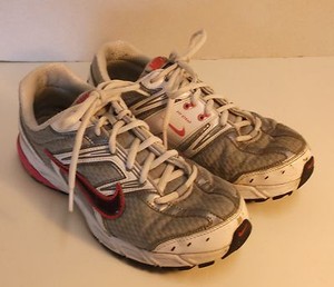 NIKE AIR VAPOR QUICK 2 WOMEN'S TRAINERS, GRAY/WHITE RUNNING SHOES, US 8.5 | eBay