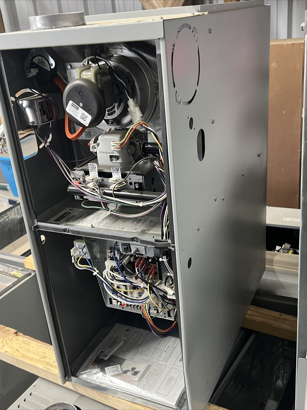 Concord gas furnace upflow 80 45,000 BTU Dent/Ding eBay