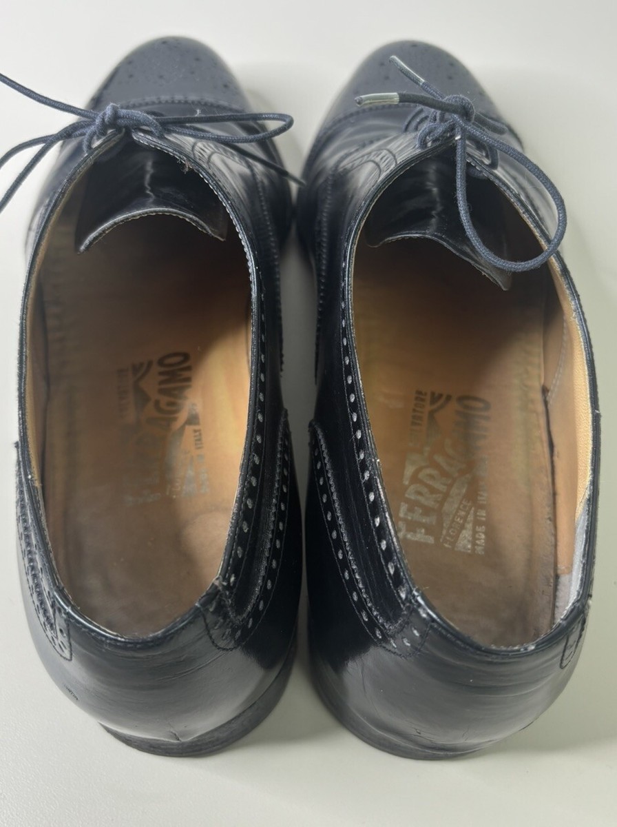 Salvatore Ferragamo Men 10 D Black Leather Wingtip Lace-Up Salvatore Ferragamo Men 10 D Black Leather Wingtip Lace-Up