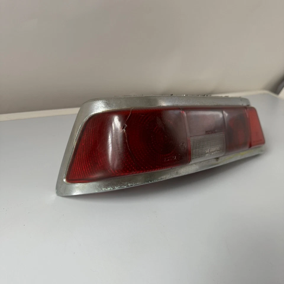 Conjunto de luz trasera izquierda mercedes-benz 220d w110 1108201666-l de colección 1964-1968 oem Foto 3 de 4