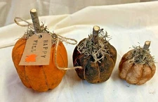 Pumpkins/Fall/Halloween/Bowl Fillers/Farmhouse/Orange-Black-White/Grunged