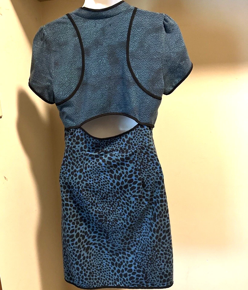 Silence + Noise Bodycon Green Cutout Dress  M  - Image 4 of 4