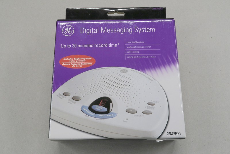 GE Digital Answering Machine Messaging System 29875GE1-B Original Box Vintage