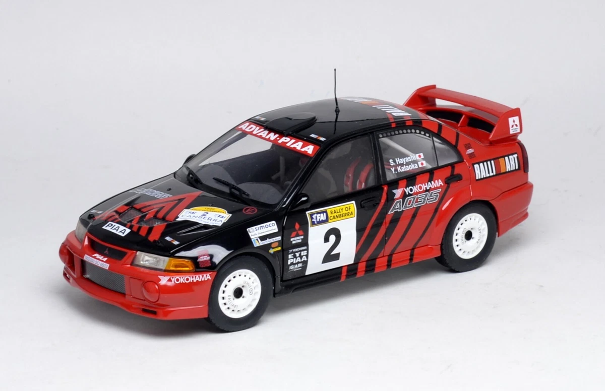 Preços baixos em AUTOart Mitsubishi 1:18 Escala Carros, caminhões