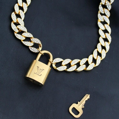 Louis Vuitton Padlock with Rhinestone Necklace For Him - Picture 7 of 7