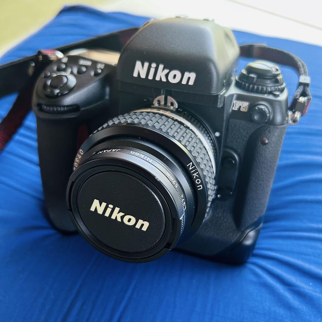 Nikon Cameras Nikon F5 Brochure Nikon F5 Camera