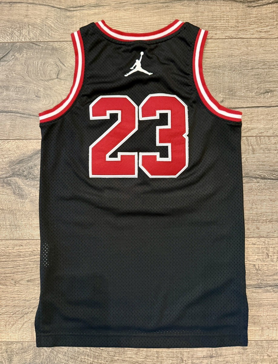 Size Youth Small 8-10 - Jordan Michael Jordan #23 Basketball