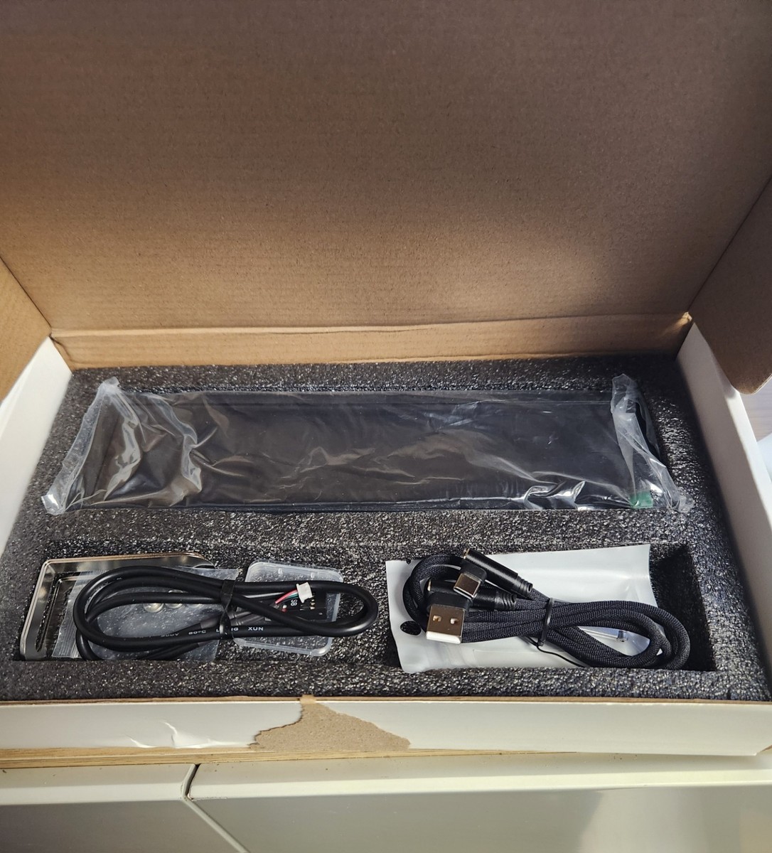 TURZX Monitor 8.8 Inch Smart Screen White - Only need 9 pin or USB