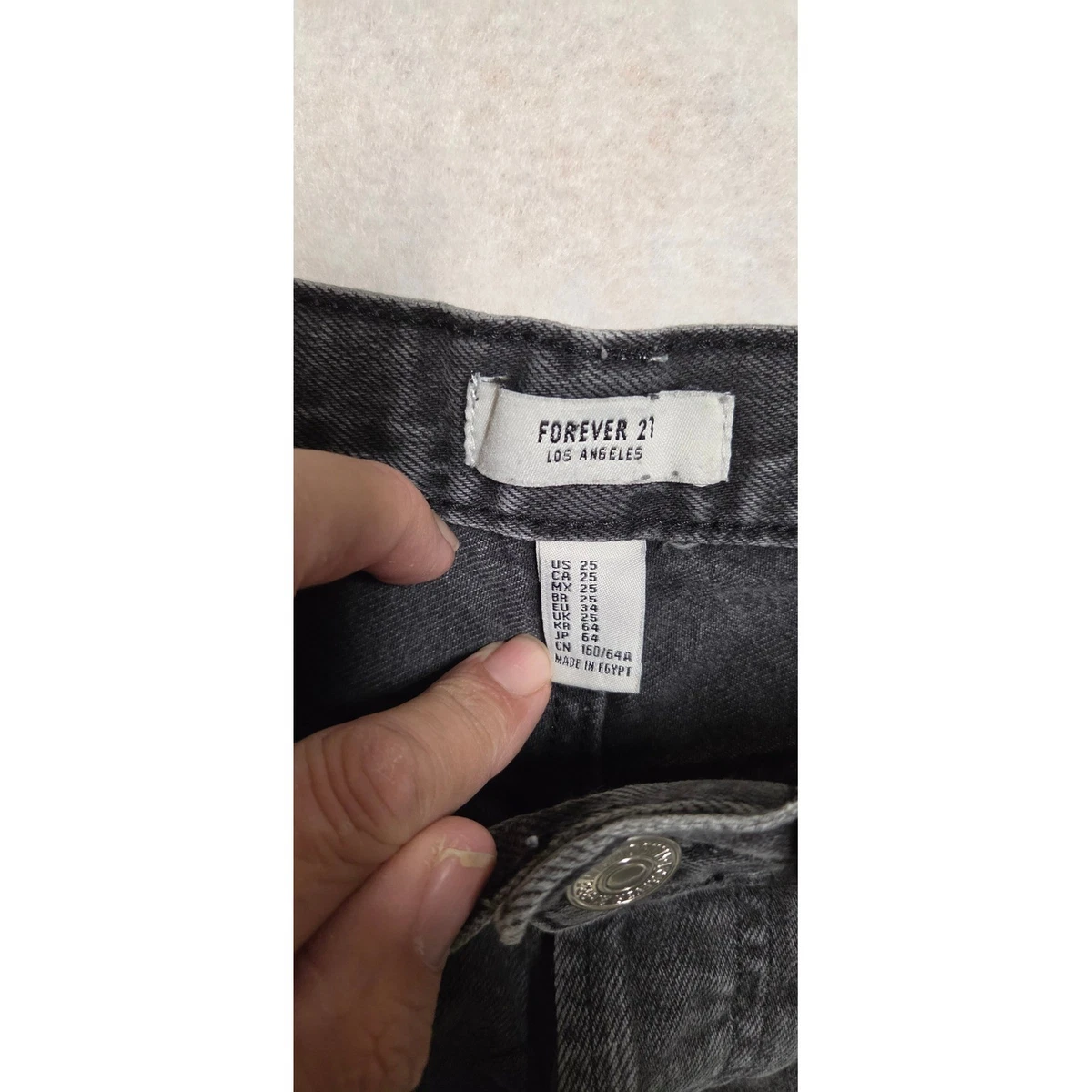 Pantalones de mezclilla Forever 21 negros cintura alta pierna recta talla 25